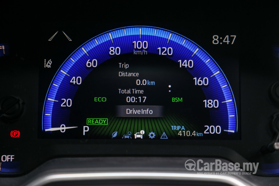 Toyota Corolla Cross XG10 (2021) Interior