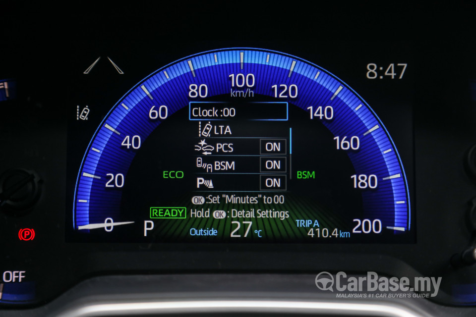 Toyota Corolla Cross XG10 (2021) Interior