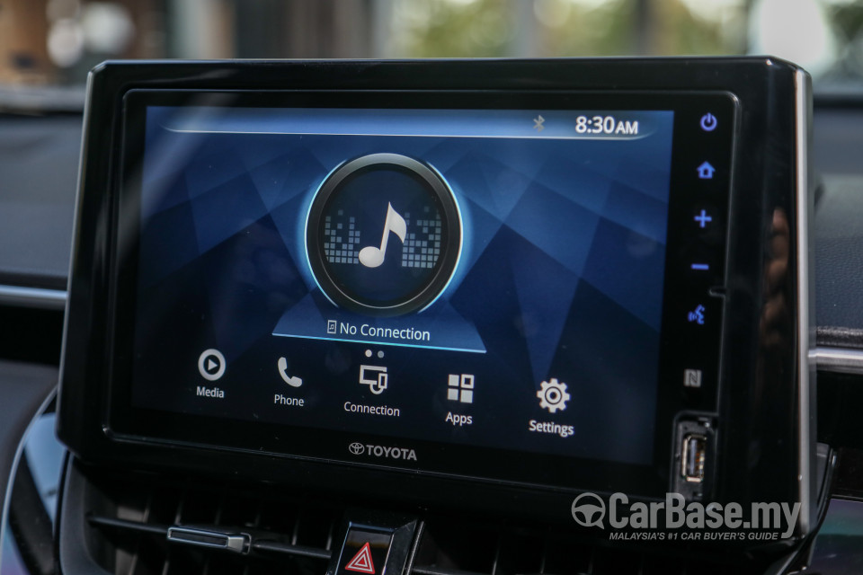 Toyota Corolla Cross XG10 (2021) Interior
