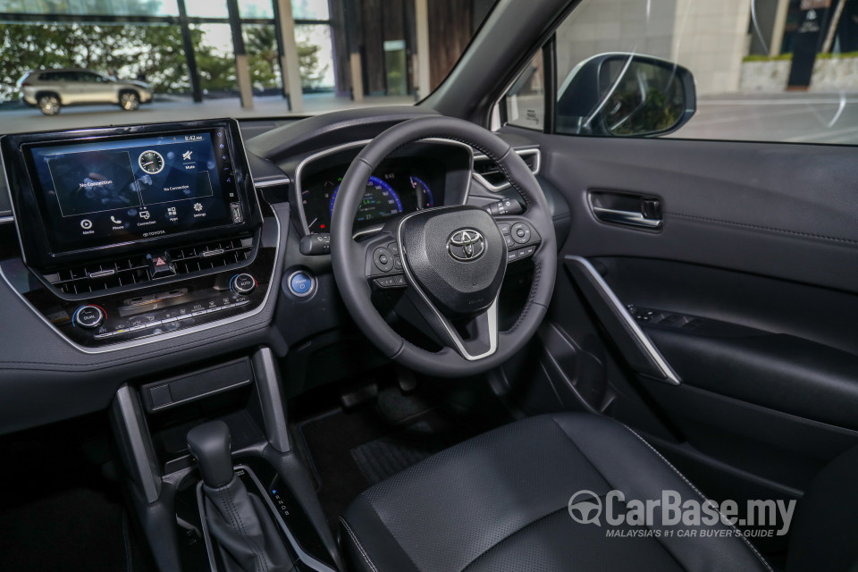 Toyota Corolla Cross XG10 (2021) Interior