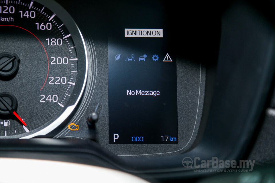 Toyota Corolla Cross XG10 (2021) Interior
