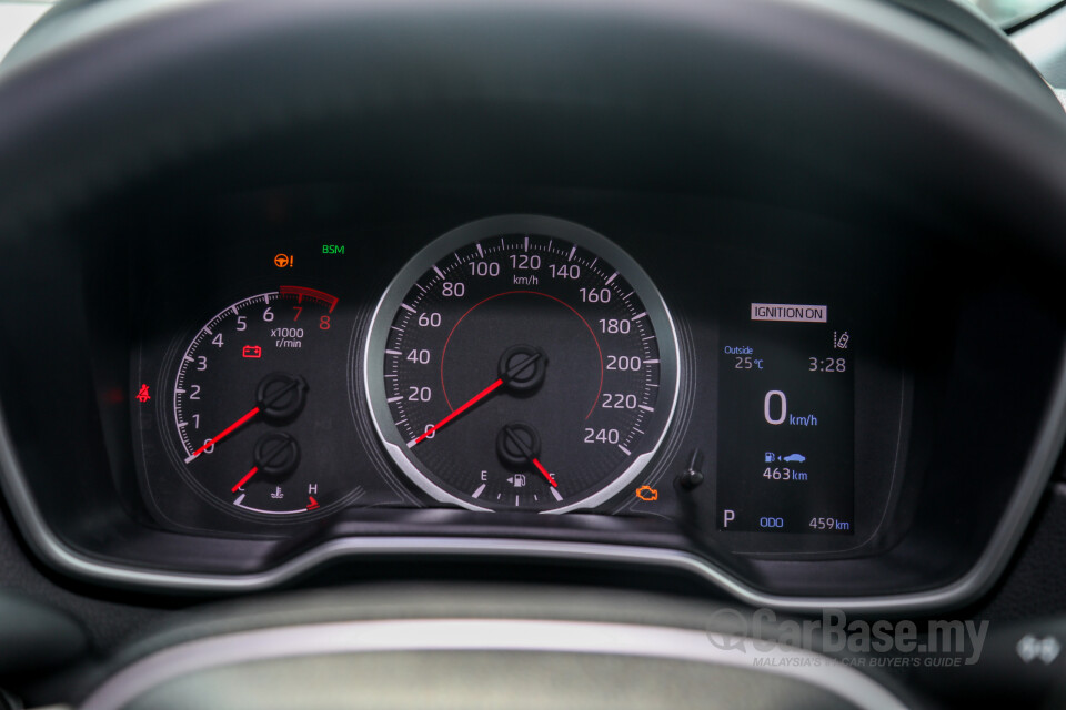Toyota Corolla Cross XG10 (2021) Interior