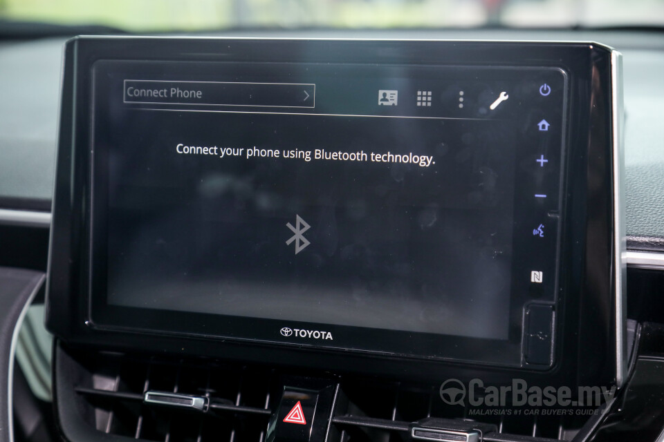 Toyota Corolla Cross XG10 (2021) Interior