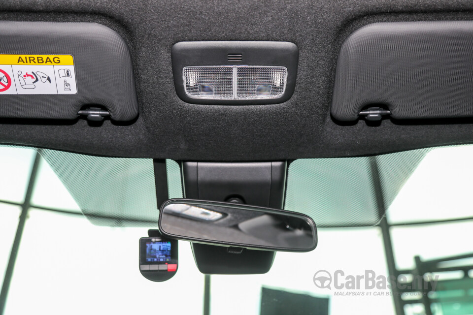 Toyota Corolla Cross XG10 (2021) Interior
