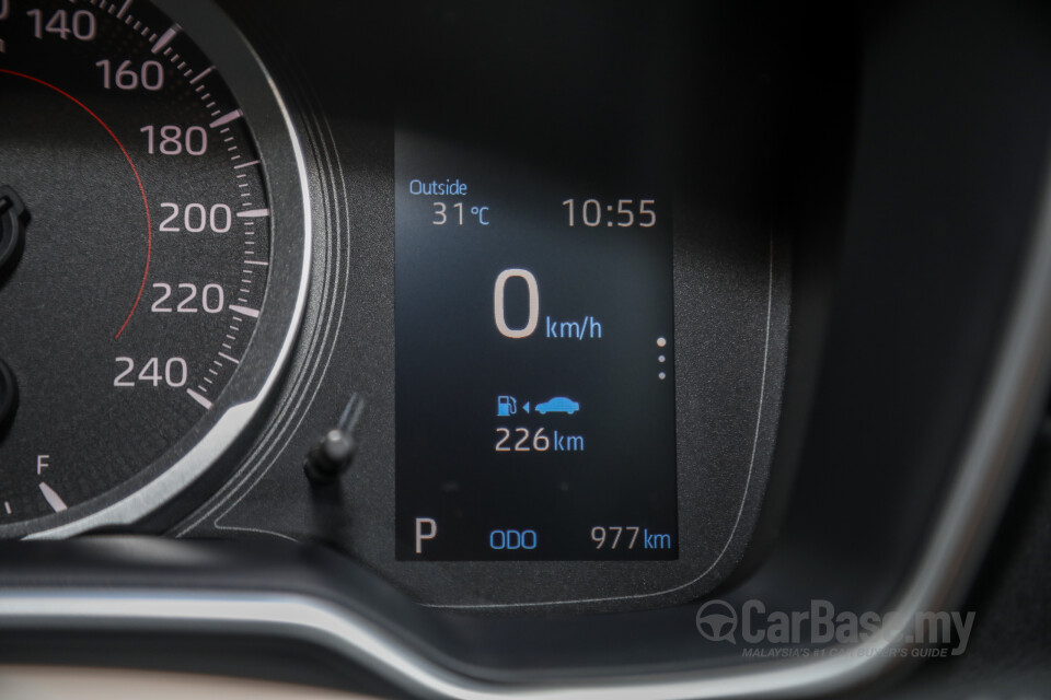 Toyota Corolla Cross XG10 (2021) Interior
