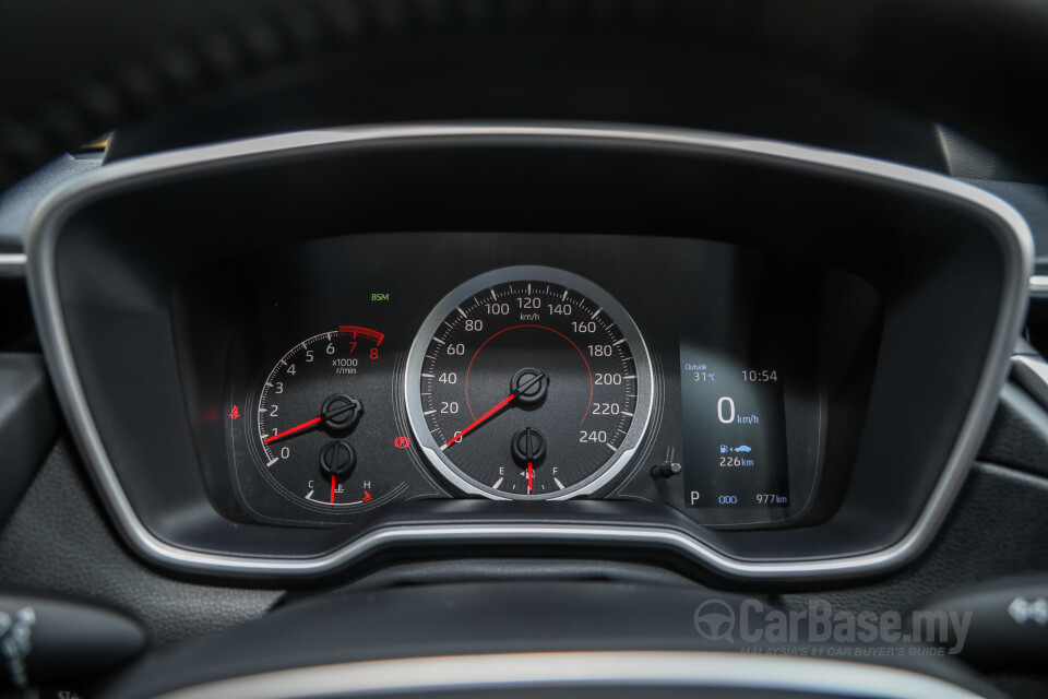 Toyota Corolla Cross XG10 (2021) Interior