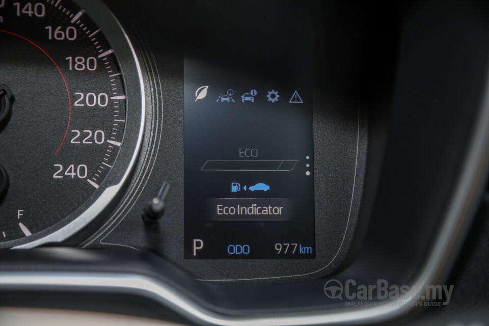 Toyota Corolla Cross XG10 (2021) Interior