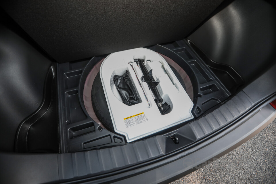 Toyota Corolla Cross XG10 (2021) Interior