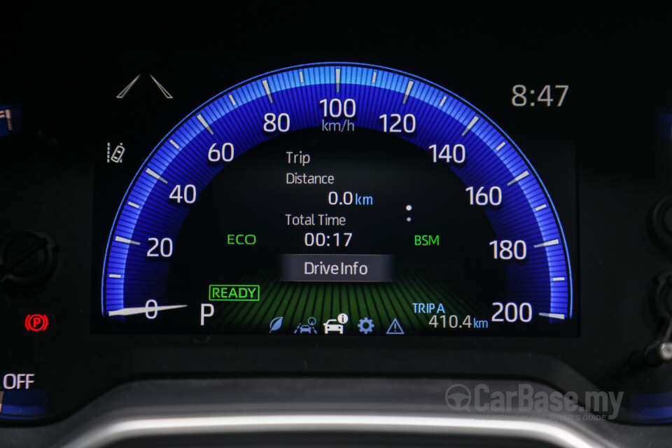 Toyota Corolla Cross XG10 (2021) Interior