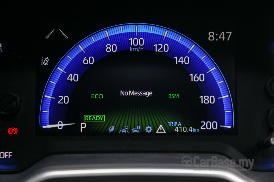 Toyota Corolla Cross XG10 (2021) Interior