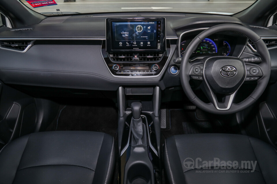 Toyota Corolla Cross XG10 (2021) Interior