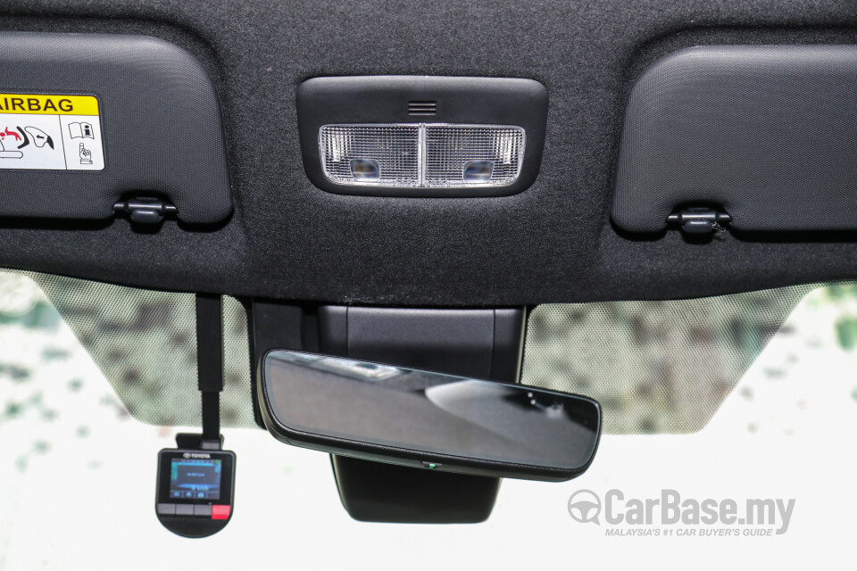 Toyota Corolla Cross XG10 (2021) Interior