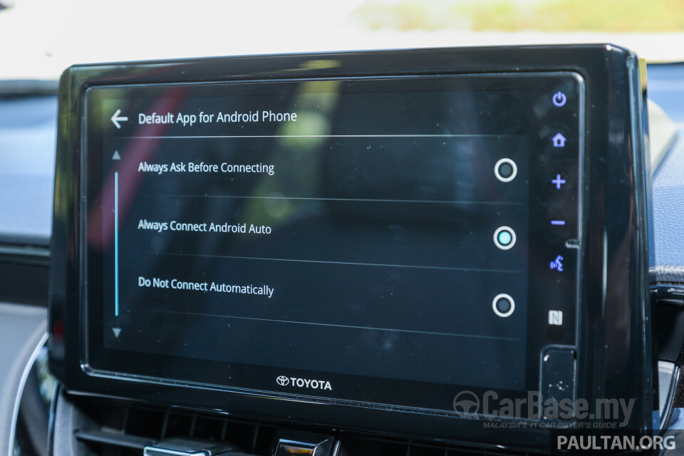 Toyota Corolla Cross XG10 (2021) Interior