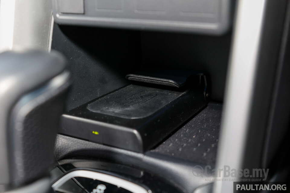 Toyota Corolla Cross XG10 (2021) Interior