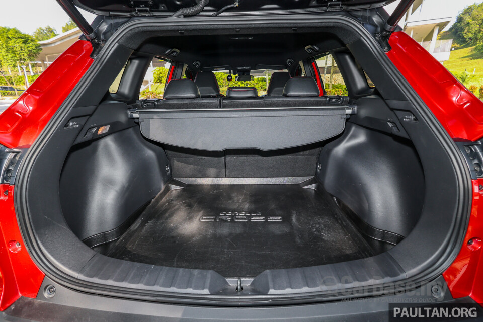 Toyota Corolla Cross XG10 (2021) Interior