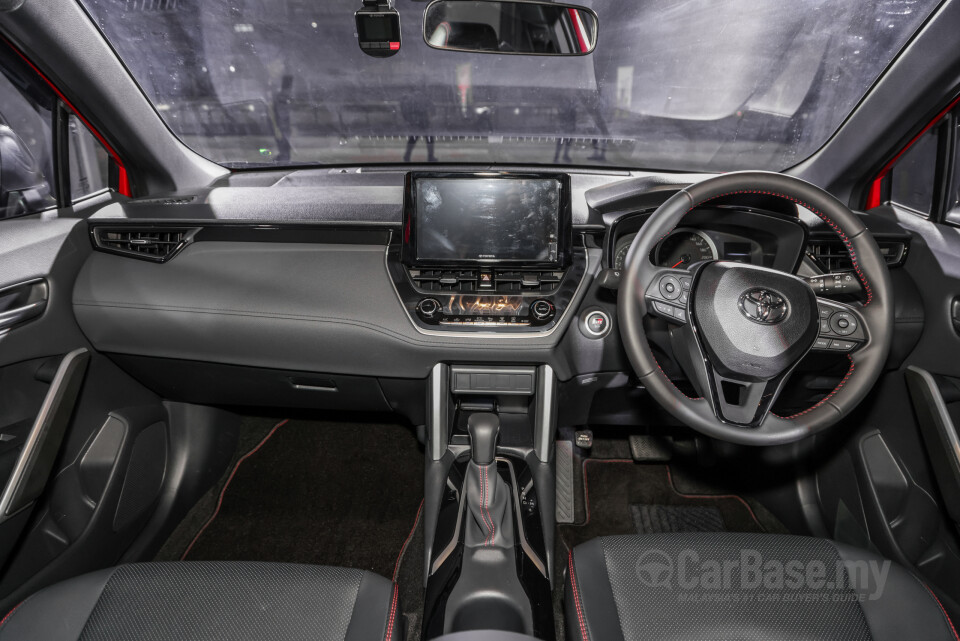 Toyota Corolla Cross XG10 (2021) Interior