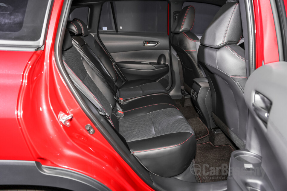 Toyota Corolla Cross XG10 (2021) Interior