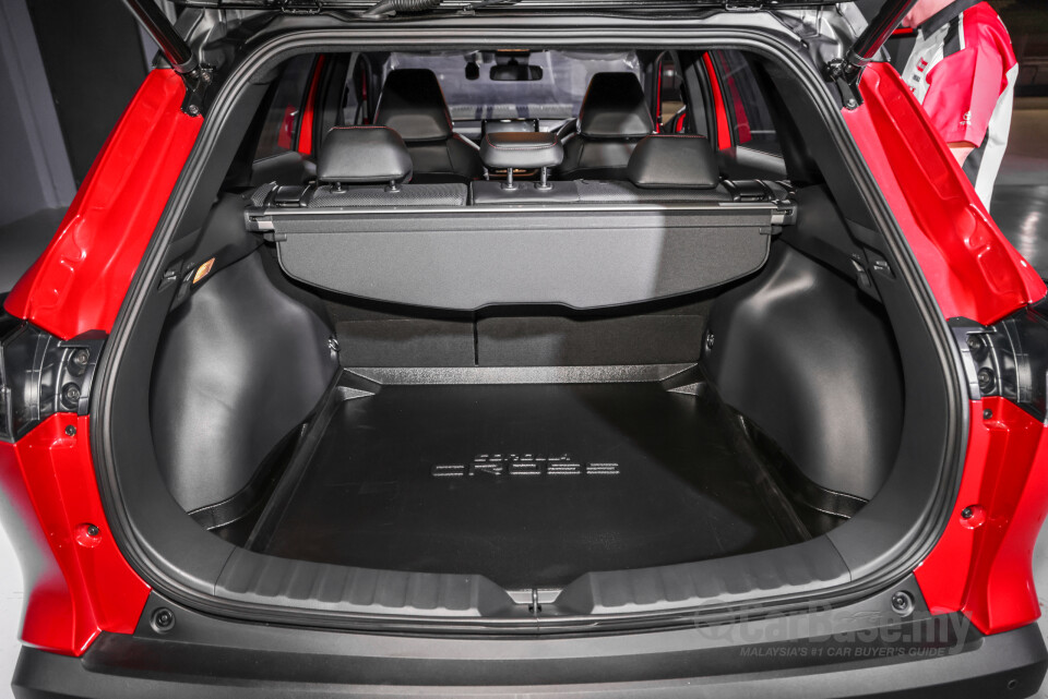 Toyota Corolla Cross XG10 (2021) Interior