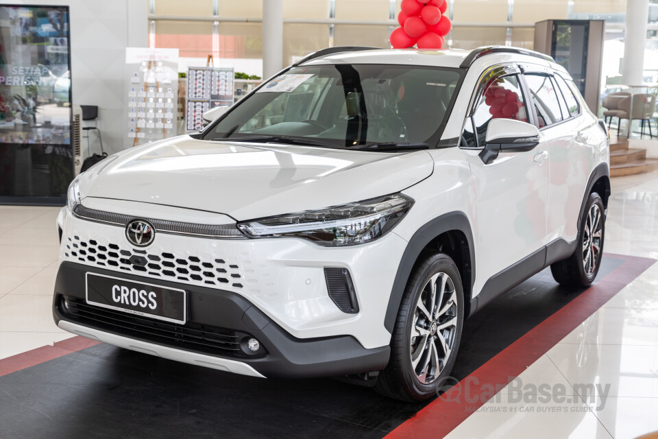 Toyota Corolla Cross XG10 Facelift (2024) Exterior
