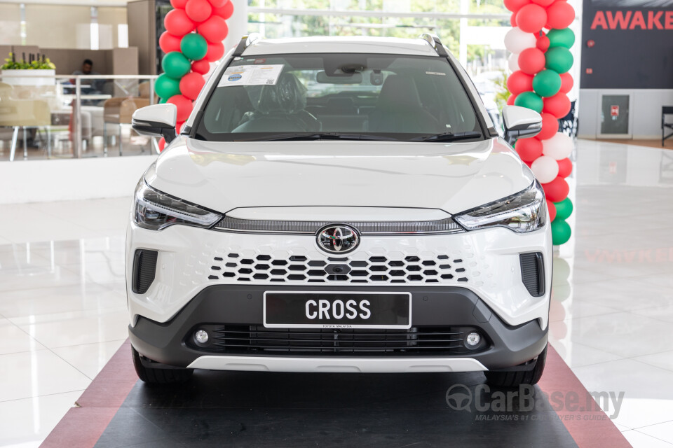 Toyota Corolla Cross XG10 Facelift (2024) Exterior