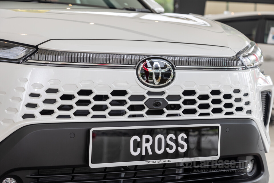 Toyota Corolla Cross XG10 Facelift (2024) Exterior