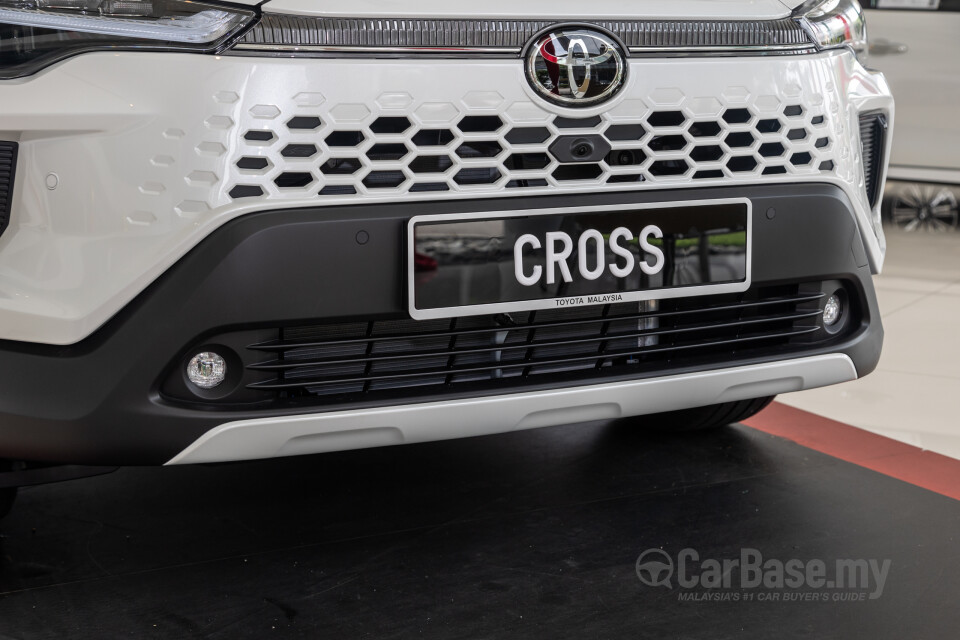 Toyota Corolla Cross XG10 Facelift (2024) Exterior
