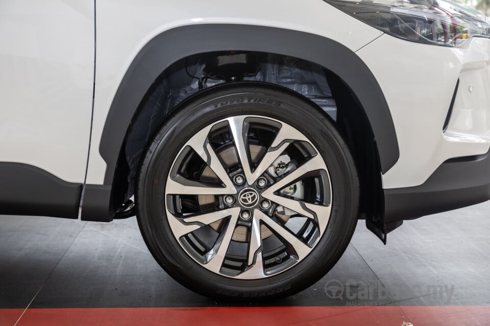 Toyota Corolla Cross XG10 Facelift (2024) Exterior