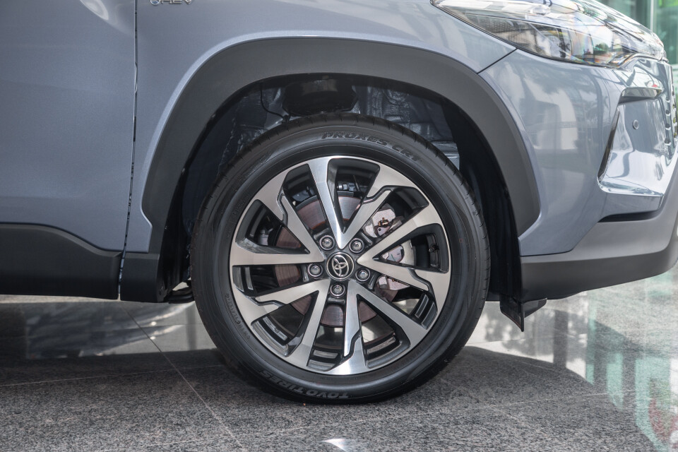 Toyota Corolla Cross XG10 Facelift (2024) Exterior