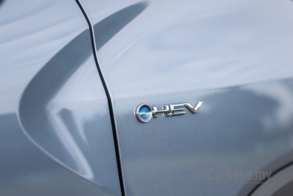 Toyota Corolla Cross XG10 Facelift (2024) Exterior