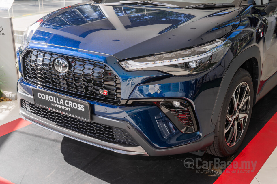 Toyota Corolla Cross XG10 Facelift (2024) Exterior