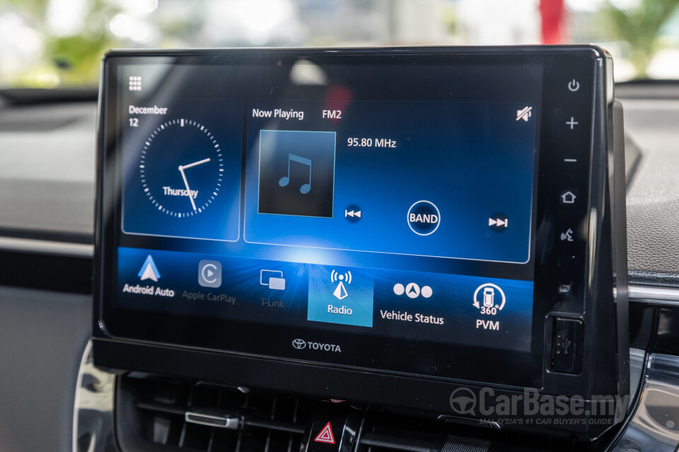 Toyota Corolla Cross XG10 Facelift (2024) Interior