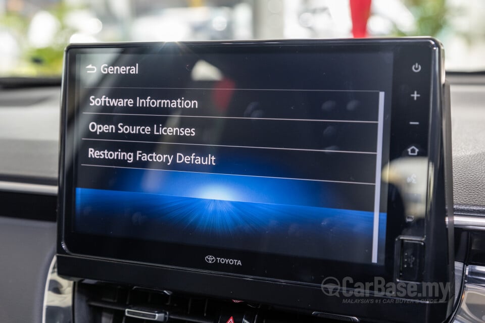 Toyota Corolla Cross XG10 Facelift (2024) Interior