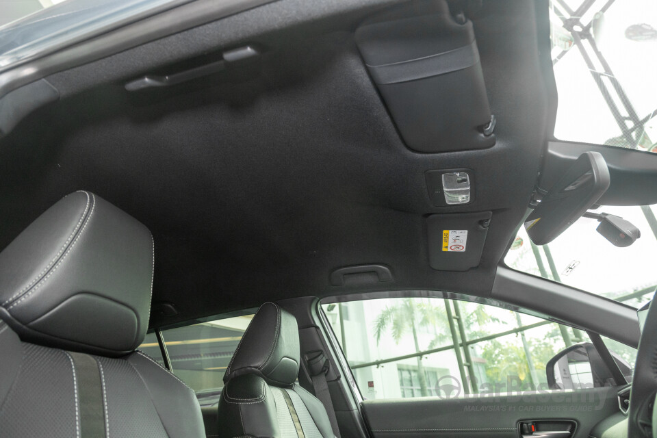 Toyota Corolla Cross XG10 Facelift (2024) Interior