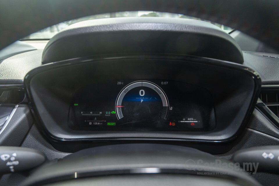 Toyota Corolla Cross XG10 Facelift (2024) Interior