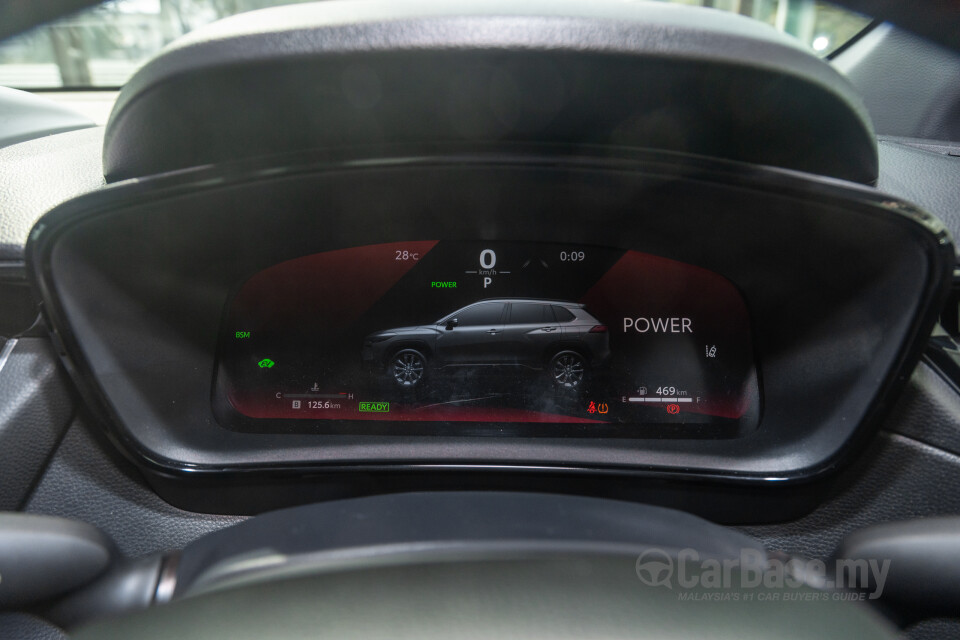Toyota Corolla Cross XG10 Facelift (2024) Interior