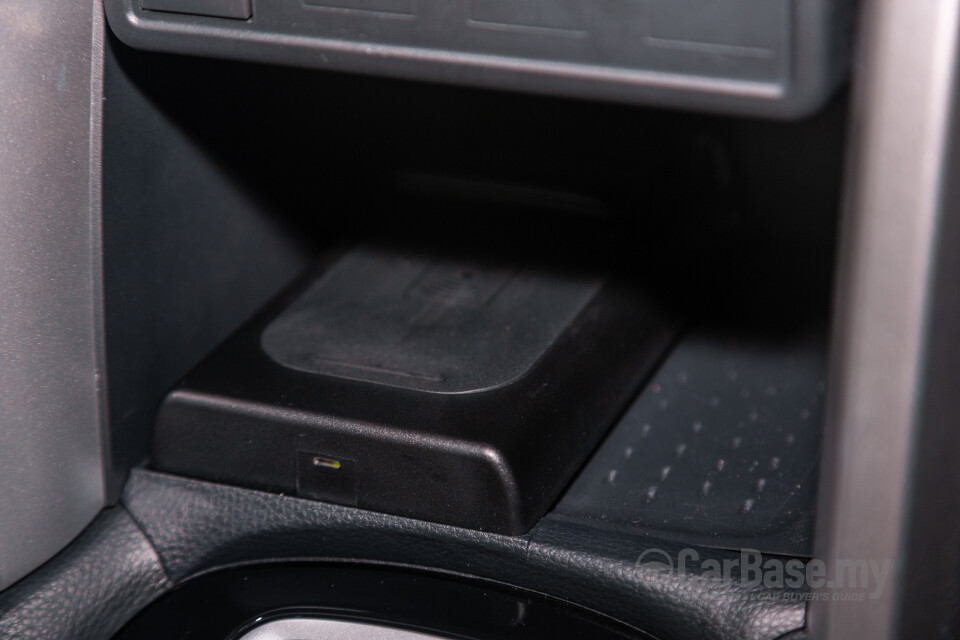Toyota Corolla Cross XG10 Facelift (2024) Interior