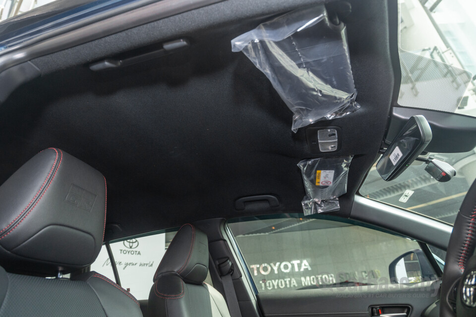 Toyota Corolla Cross XG10 Facelift (2024) Interior