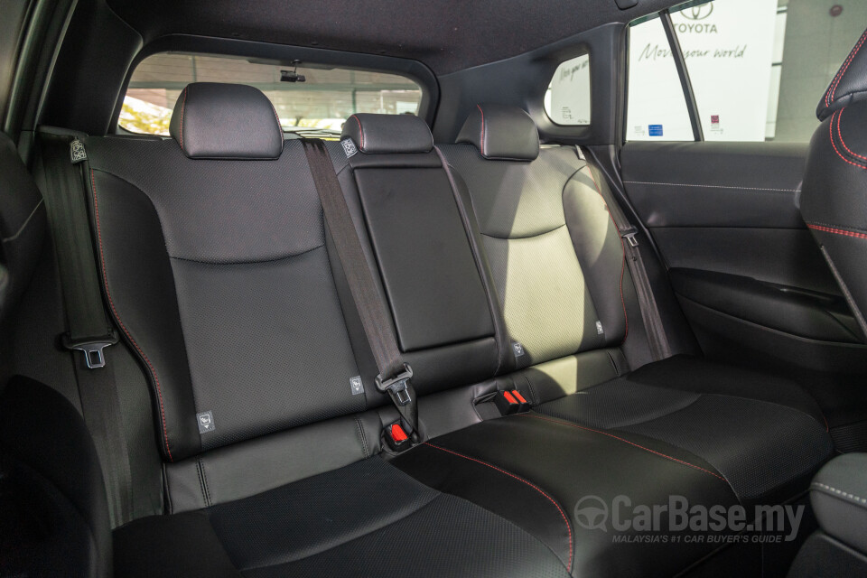 Toyota Corolla Cross XG10 Facelift (2024) Interior