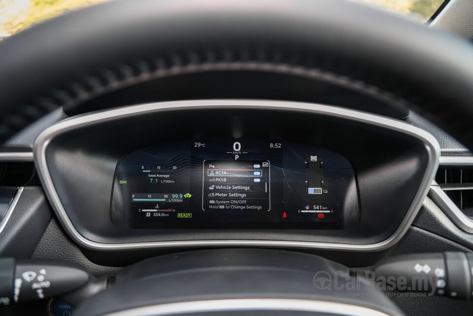 Toyota Corolla Cross XG10 Facelift (2024) Interior