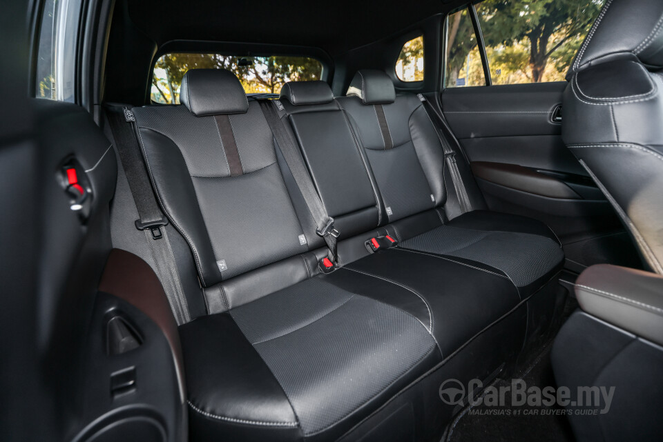 Toyota Corolla Cross XG10 Facelift (2024) Interior