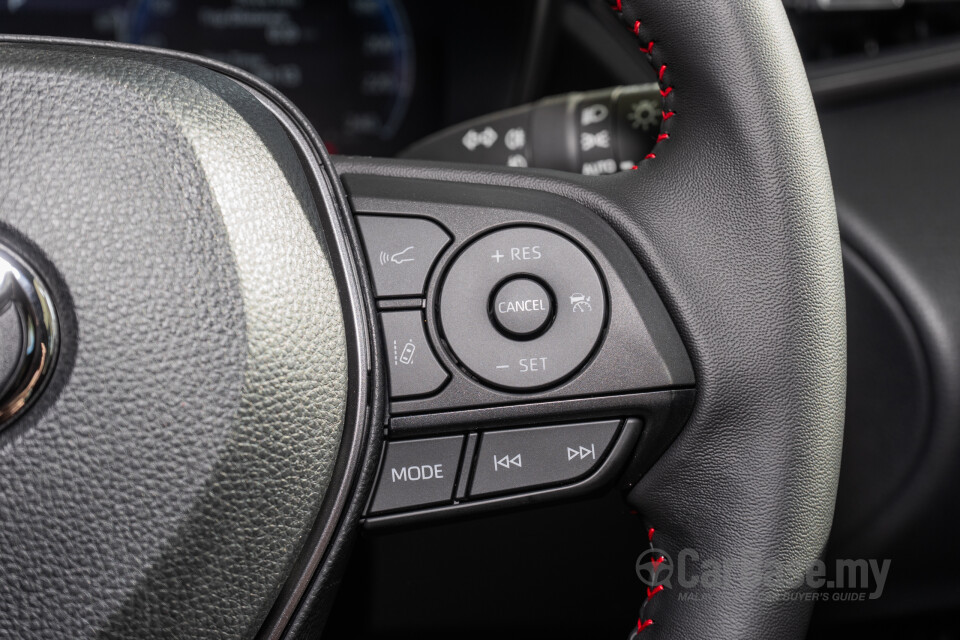 Toyota Corolla Cross XG10 Facelift (2024) Interior