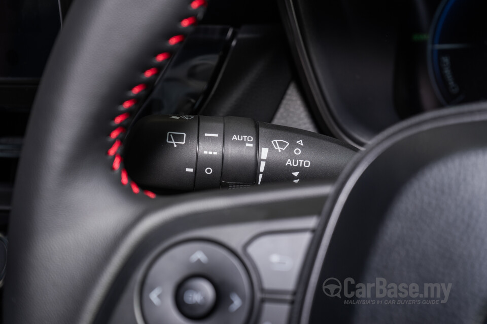 Toyota Corolla Cross XG10 Facelift (2024) Interior