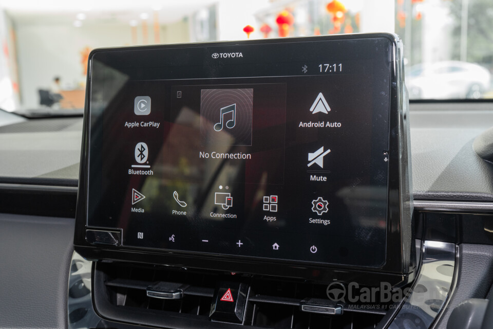 Toyota Corolla Cross XG10 Facelift (2024) Interior