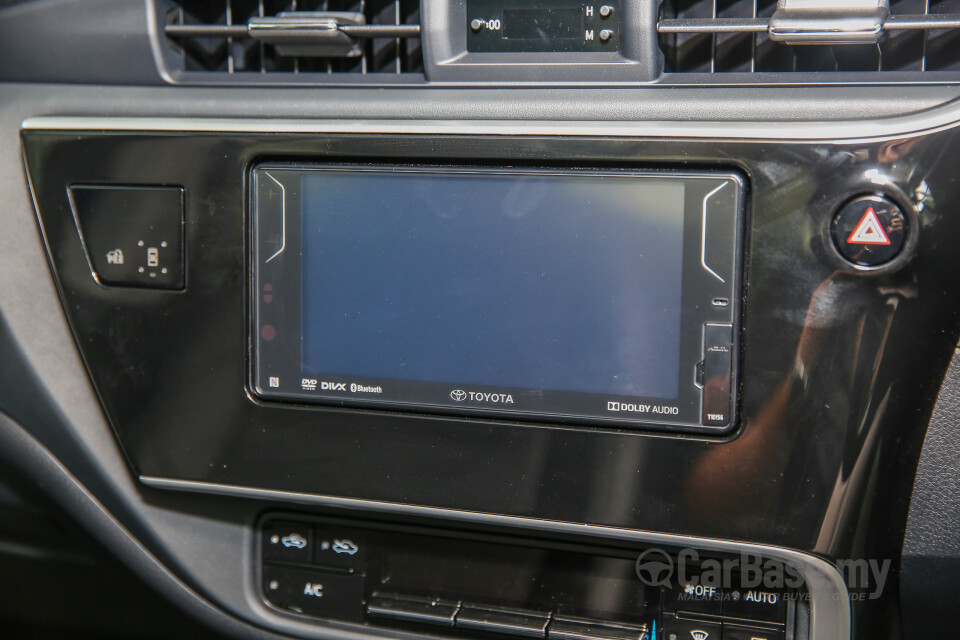 Mazda MX-5 ND (2015) Interior