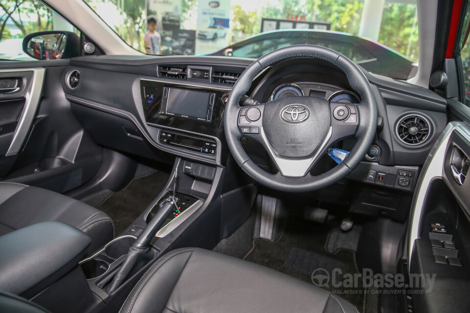 Chevrolet Cruze J300 (2012) Interior