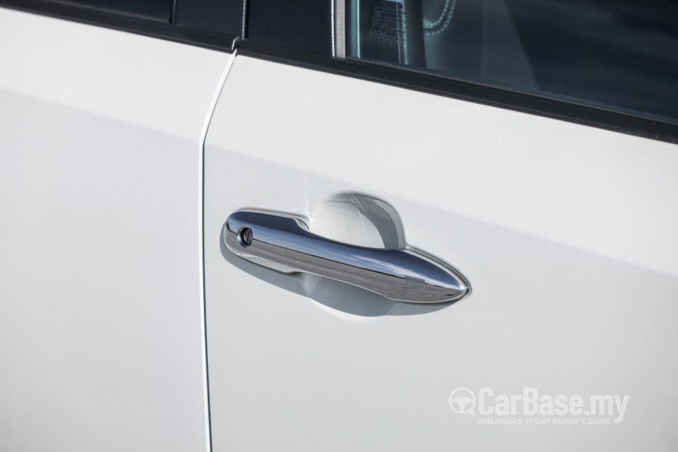 Toyota Corolla E210 (2019) Exterior