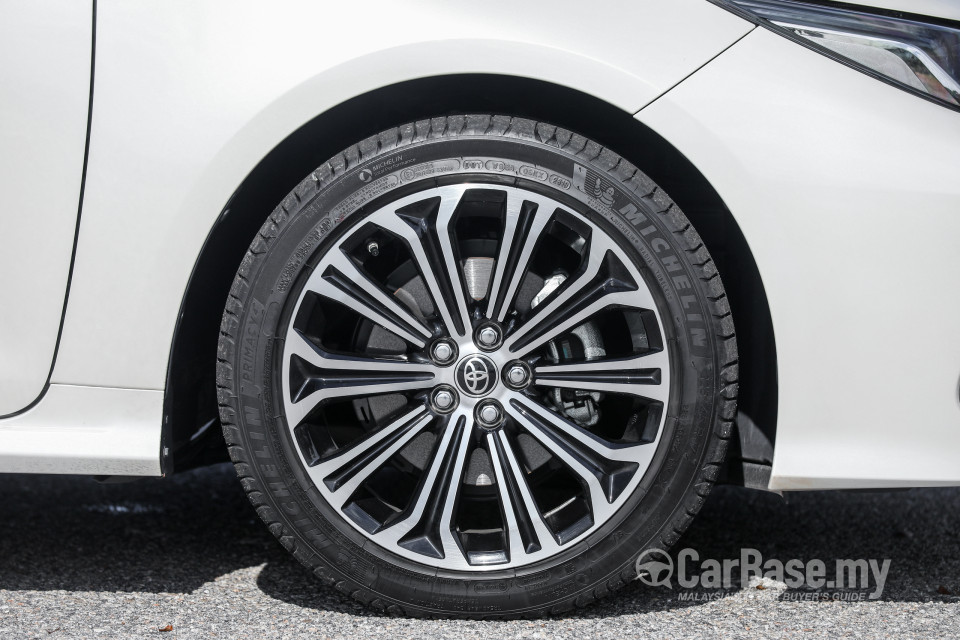 Toyota Corolla E210 (2019) Exterior
