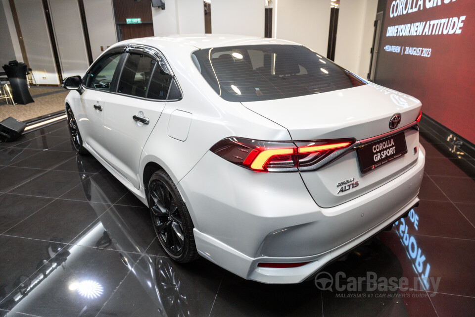 Toyota Corolla E210 Facelift (2023) Exterior