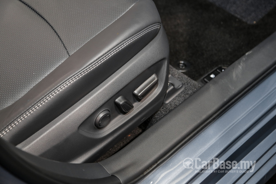 Toyota Corolla E210 (2019) Interior