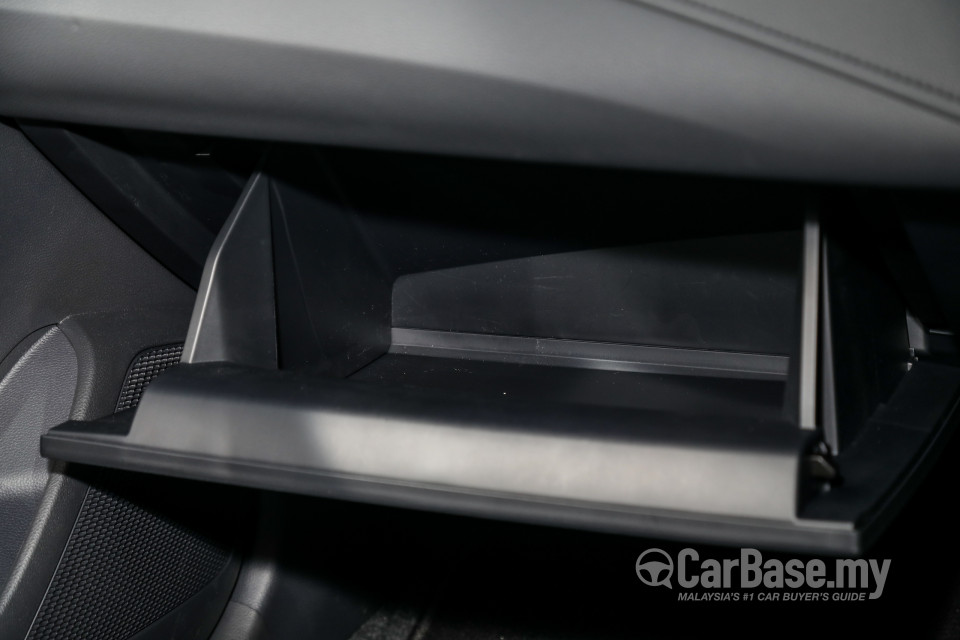 Toyota Corolla E210 (2019) Interior